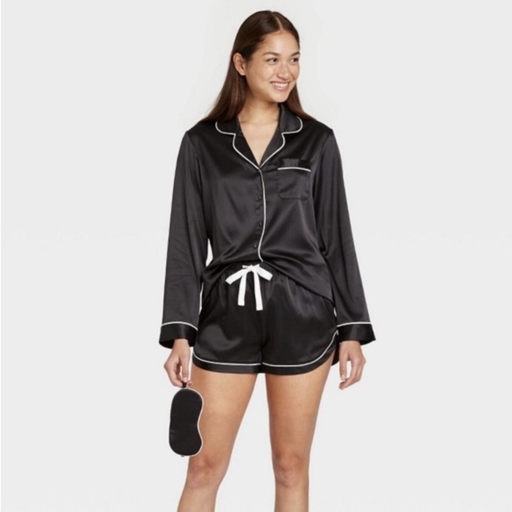 Stars Above‎ Satin Long-Sleeve & Shorts Pajama Set